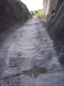 In the tracks of smugglers